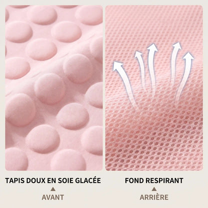 Tapis rafraîchissant chat – face avant soie glacée et fond respirant en maille